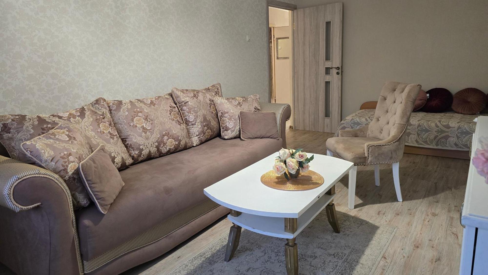 Dvieju Kambariu Butas Apartman Tauragė Kültér fotó
